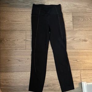black lululemon fast and free cropped leggings